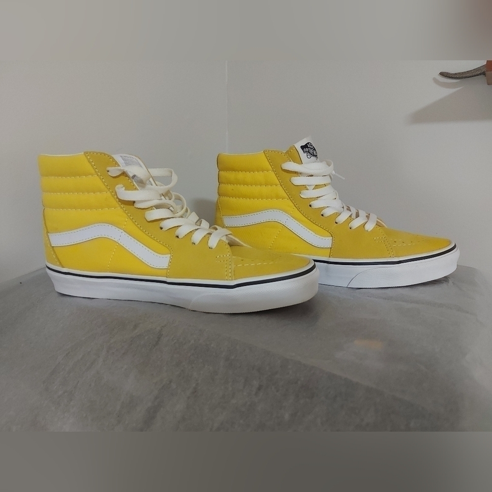 🌹NEW vans sh8-hi cyber yellow canvus with suede trim womans 7.5 mens 6